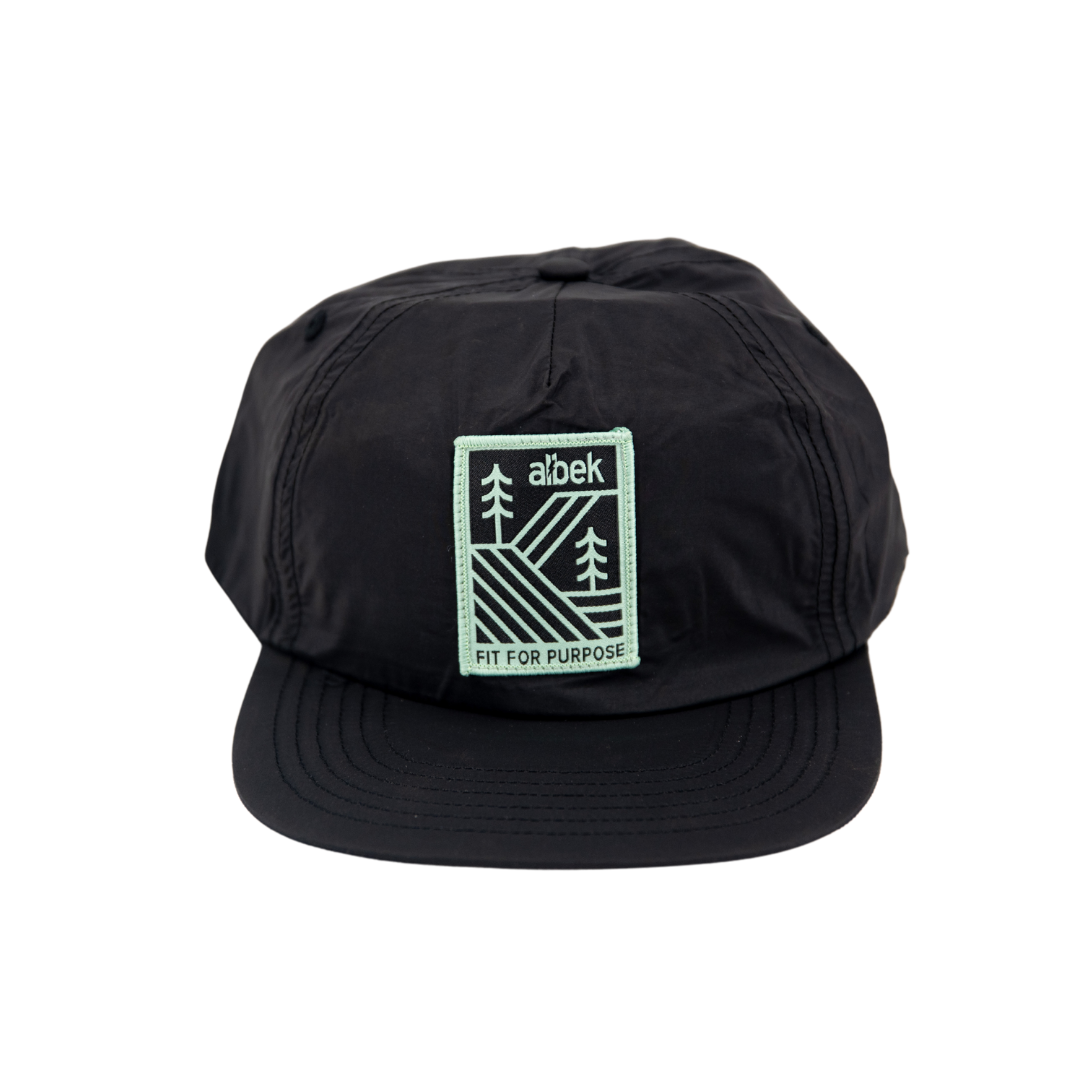 ALBEK BADGE HAT (AU) OSFA